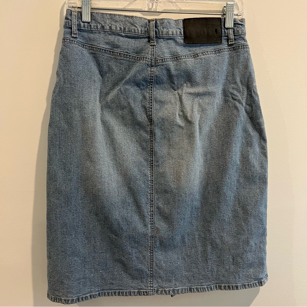 Express jean skirt - Picture 4 of 5